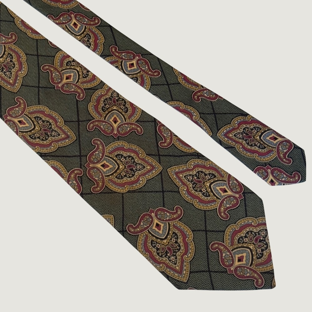 Liberty of London Neck Tie Green Paisley Medallion Silk Vintage Academia 56x3.5"